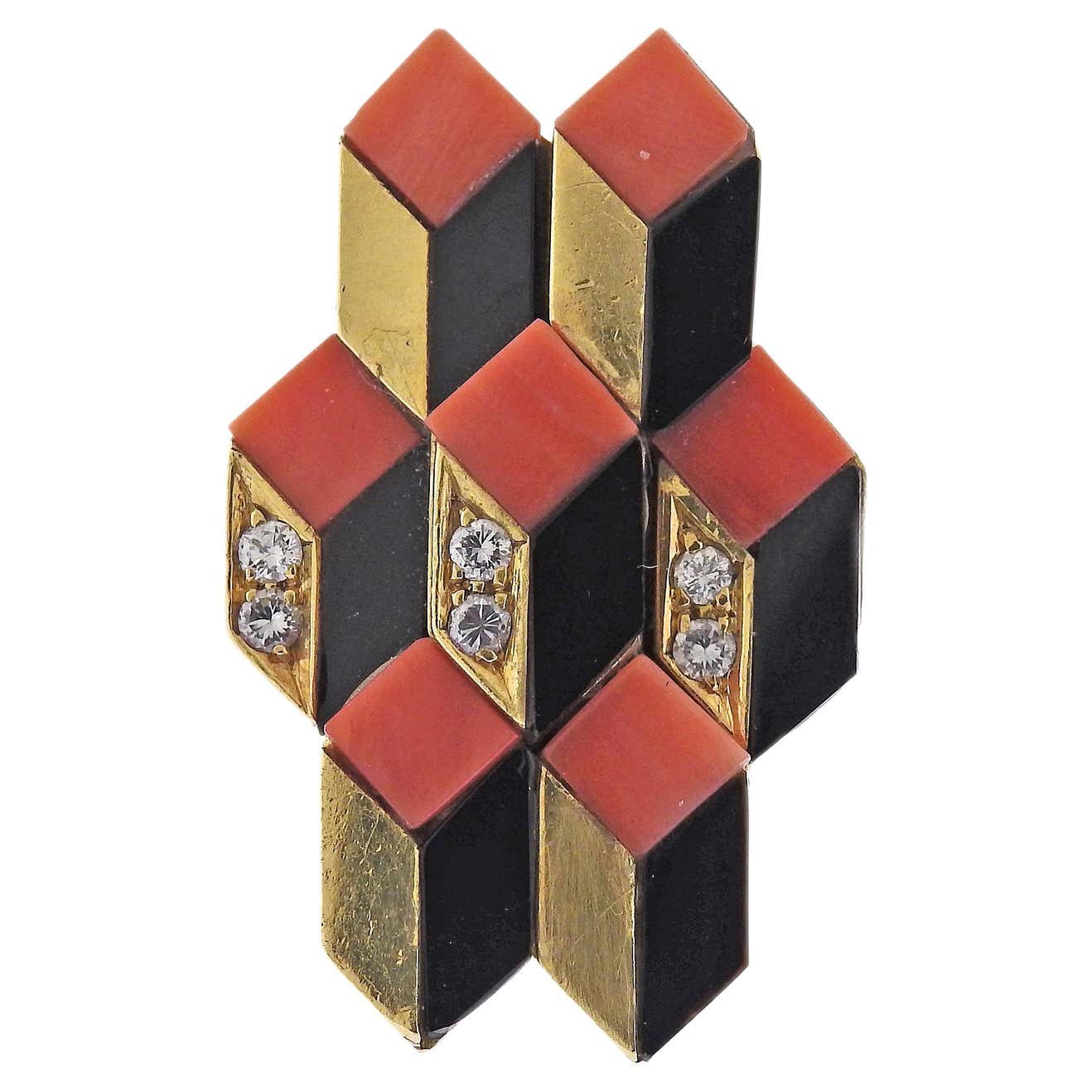 Spritzer  Fuhrmann 1970s Coral Onyx Inlay Diamond Gold Ring