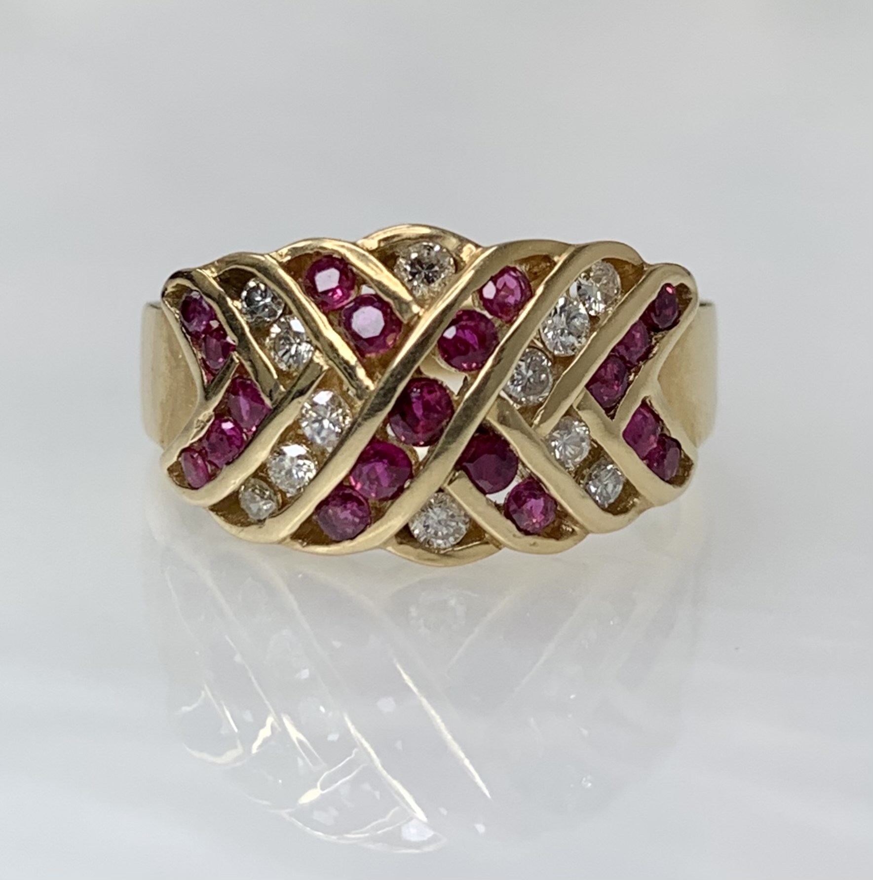 14K Yellow Gold Ruby Diamond Ring