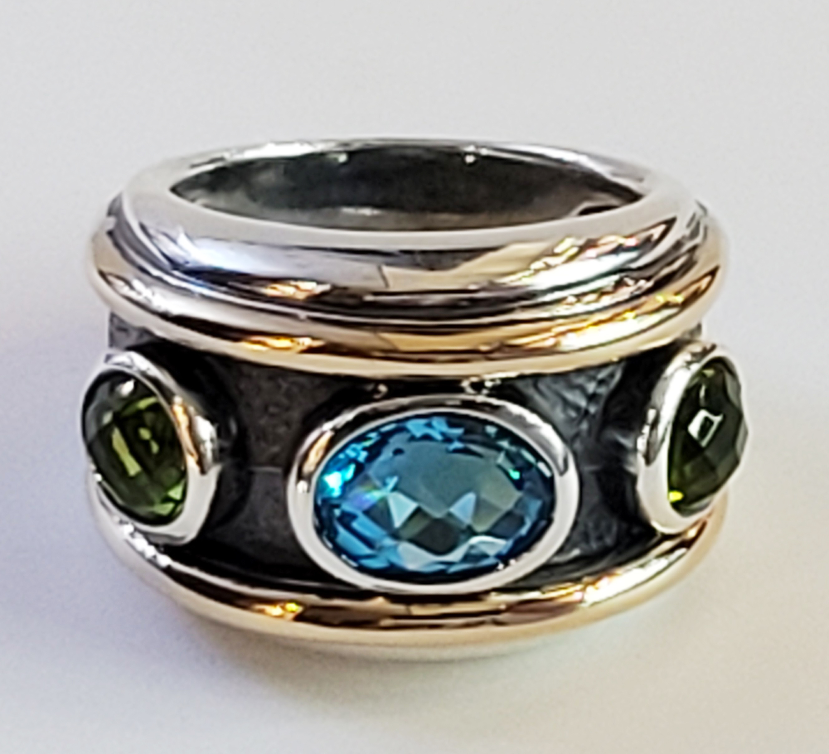 David Yurman Renaissance Blue Topaz & Peridot Sterling Silver and Gold band ring
