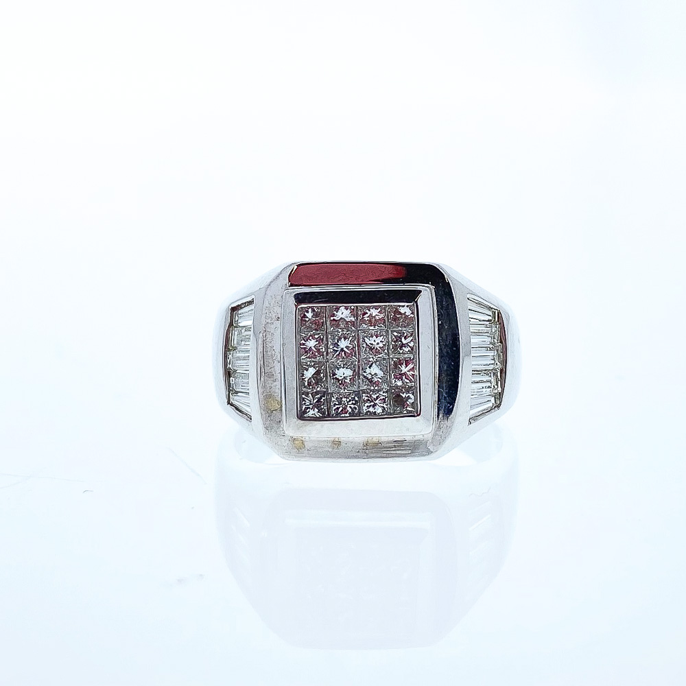 Heritage Gem Studio Ring 18KW, Dia INVIS.SET MEN'S RING 0.60CTPRI  0.65BAG
