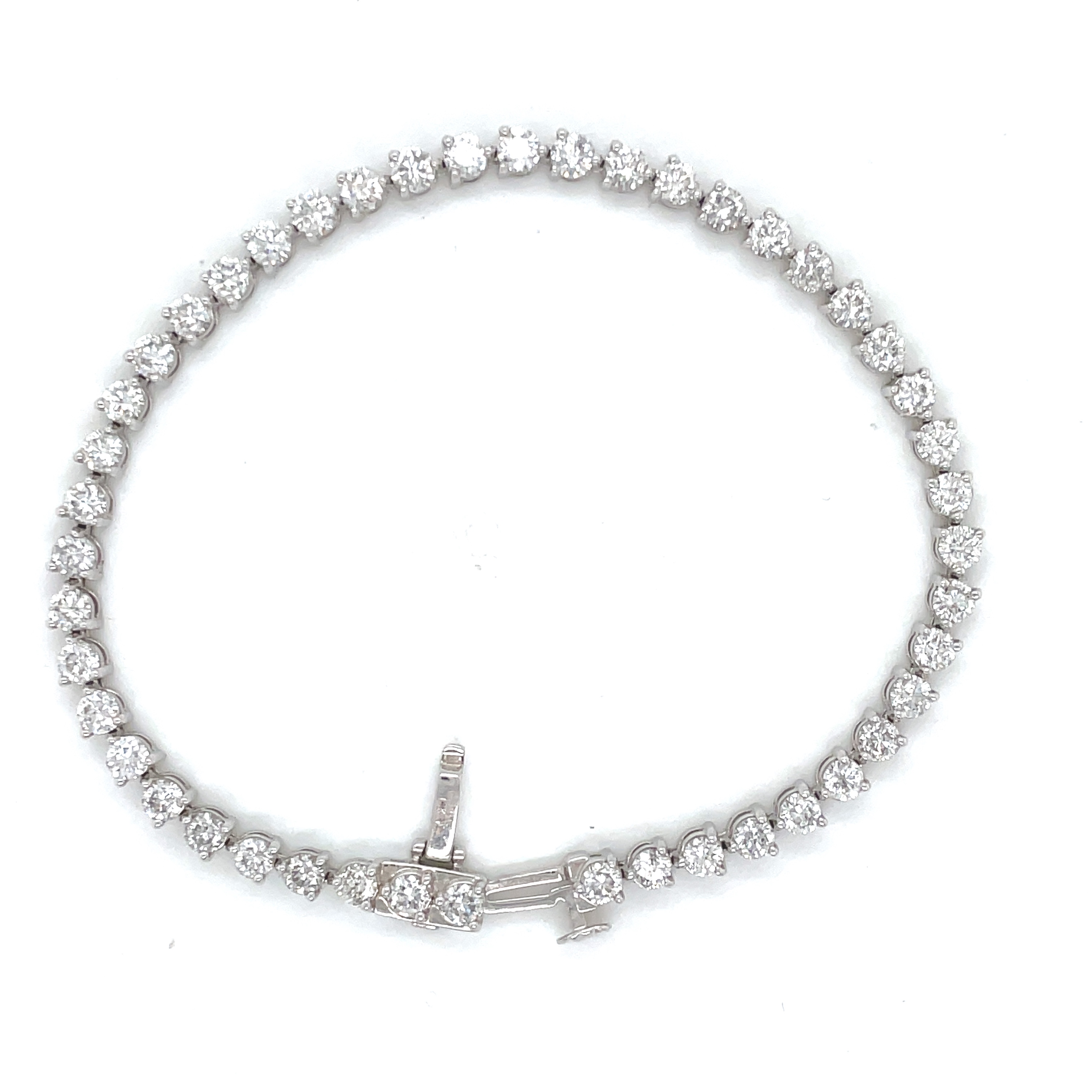 5.00 ct Round Brilliant Cut Tennis Bracelet in 14K White Gold