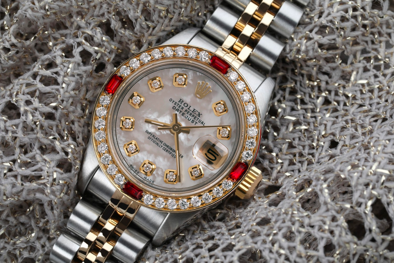 Ladies Rolex Datejust 26mm White Mother Of Pearl Dial with  display picture 1