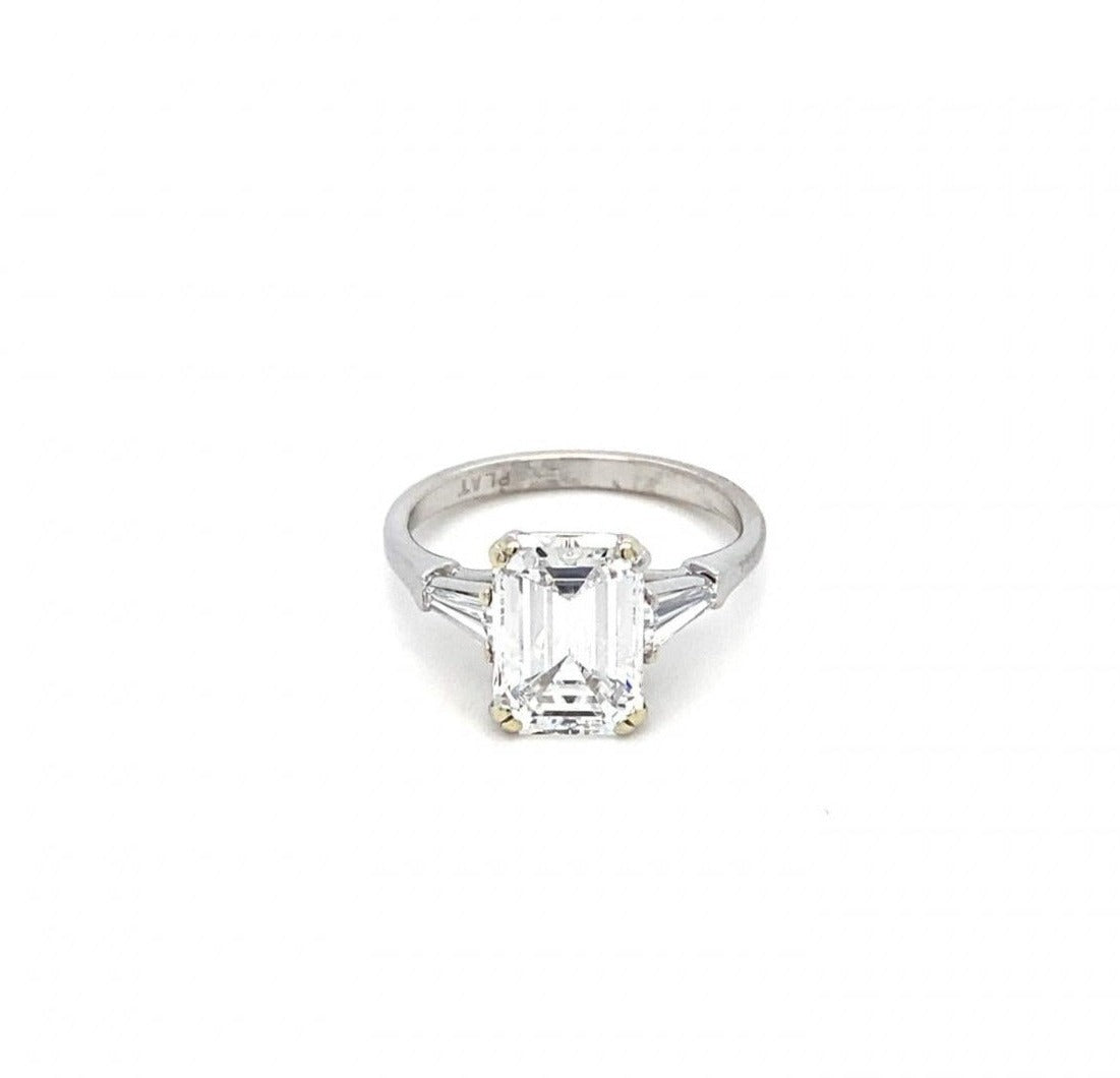 Pre-Owned Harry Winston 2.99ctw Emerald-Cut And Baguette Diamond Ring
